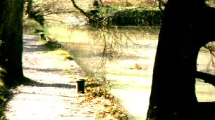 Canal Basin, Whitelake Channel Entrance, Mooring Posts and Lock